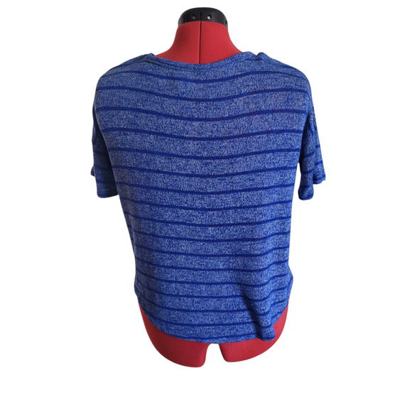 Mossimo blue striped short sleeve shirt, size xs* - Picture 2 of 5